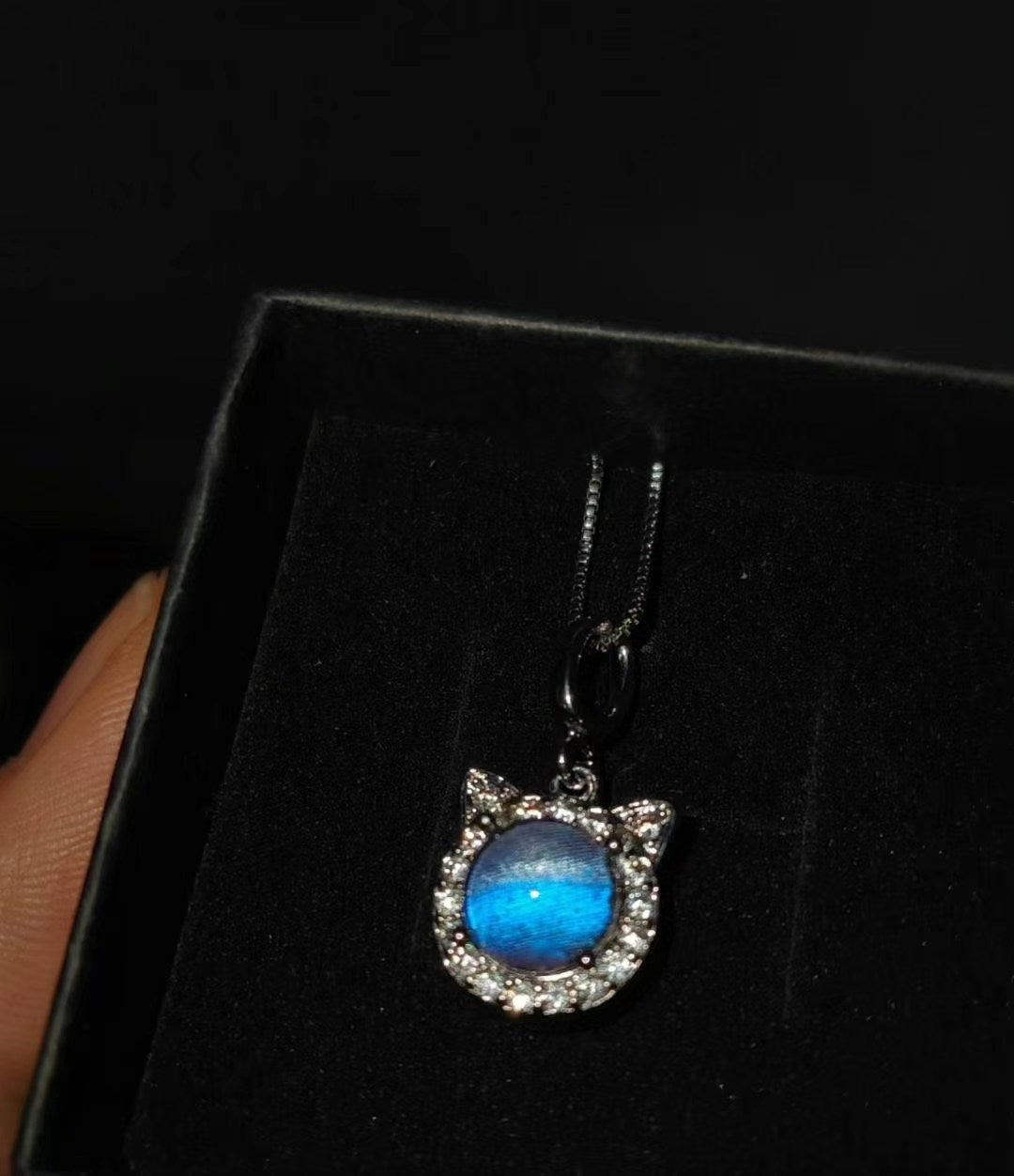 Meow Necklace