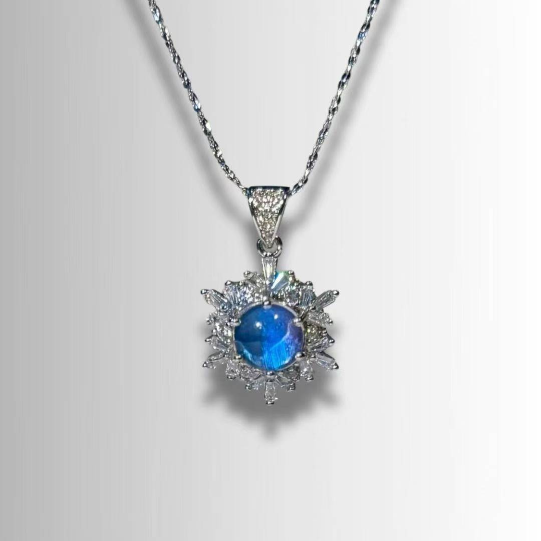 Snow elves necklace